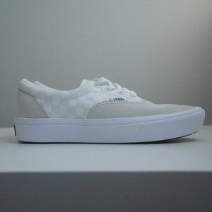 Vans ComfyCush Checkerboard Era Sneakers in Beige